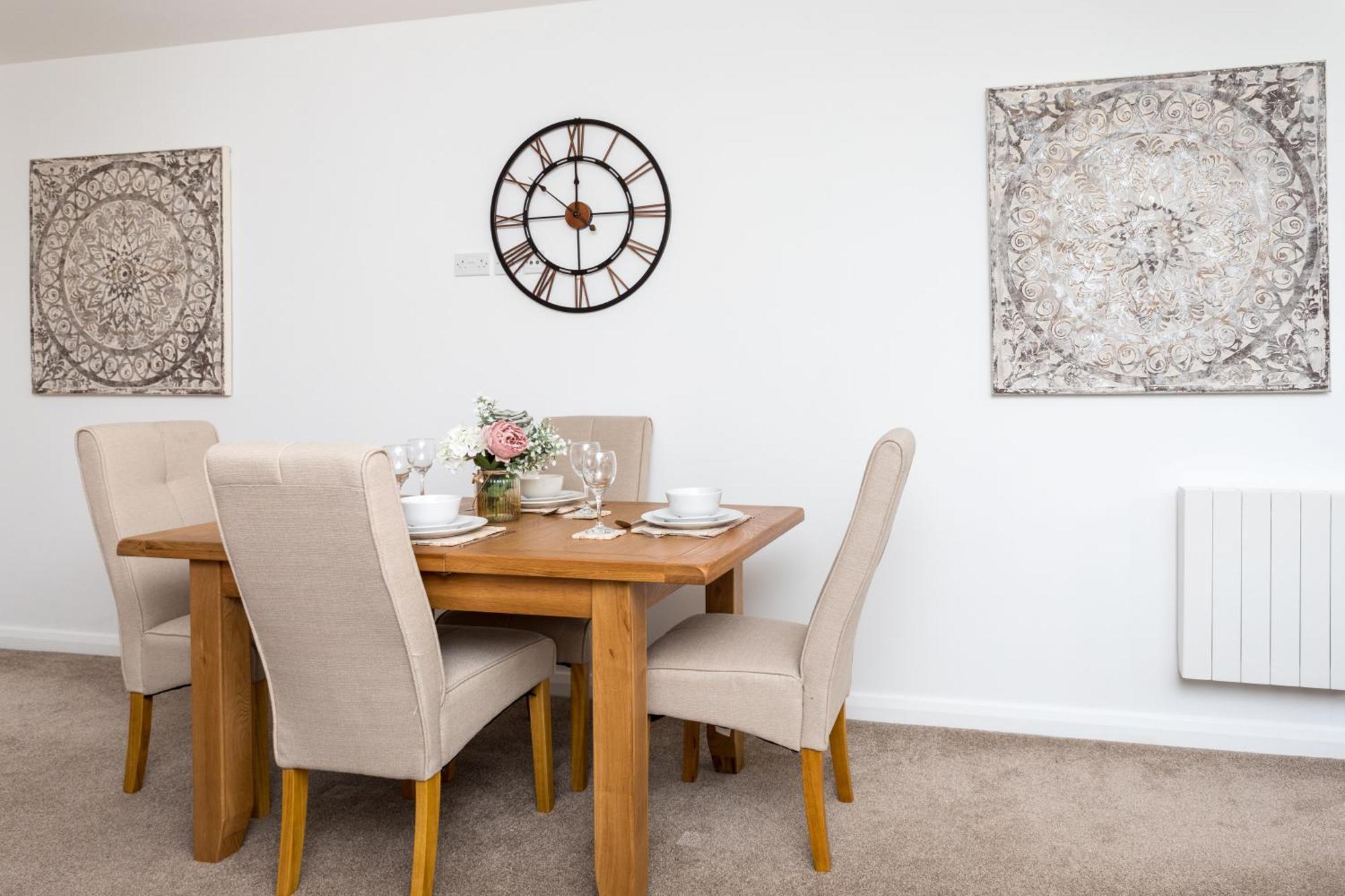 Flat 7- Spacious Studio Flat In The Heart Of Crawley Exterior foto